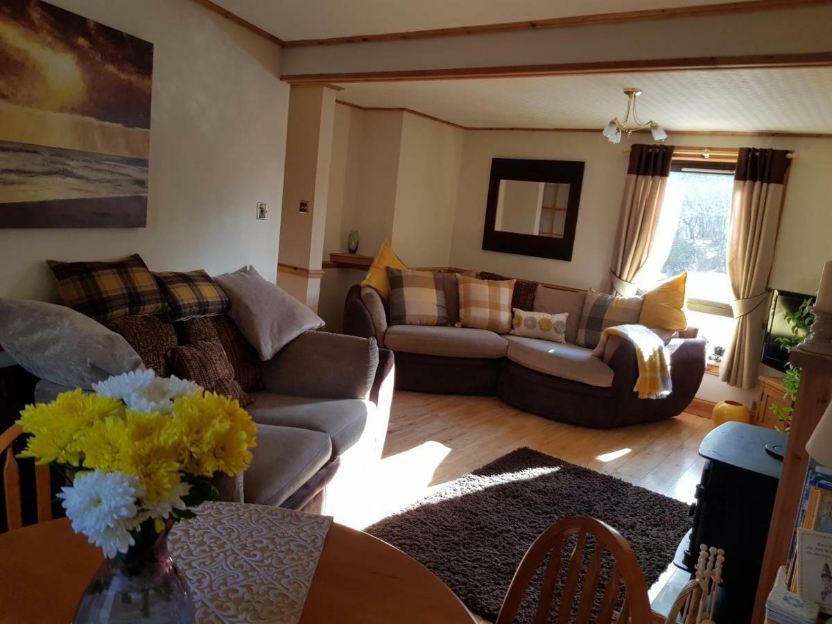 Loch Ness And Highlands Holiday Home Bearnock Bagian luar foto